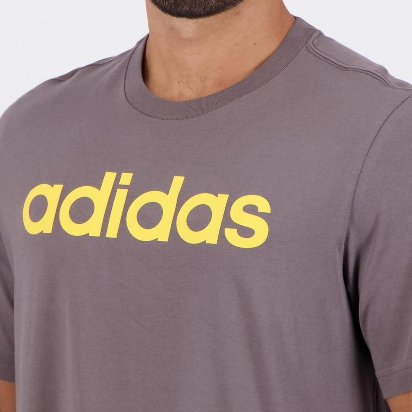 Camiseta adidas Logo Linear - Masculina - Foto 5