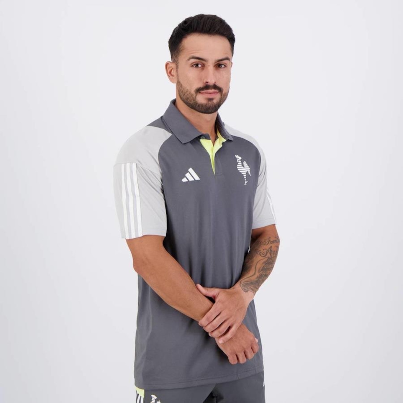 Camisa Polo Atlético Mineiro Comissão adidas - Masculina - Foto 2