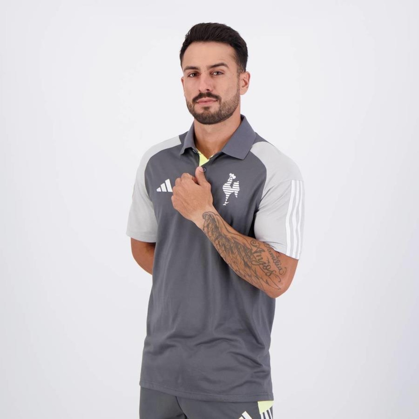 Camisa Polo Atlético Mineiro Comissão adidas - Masculina - Foto 3