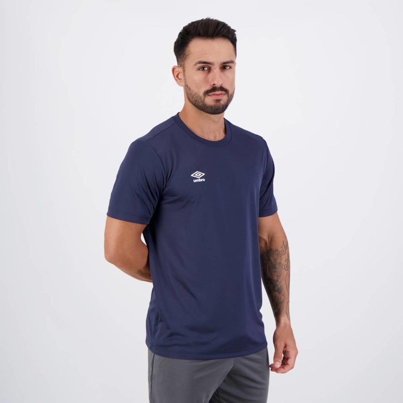 Camisa Umbro Legacy - Masculina - Foto 2