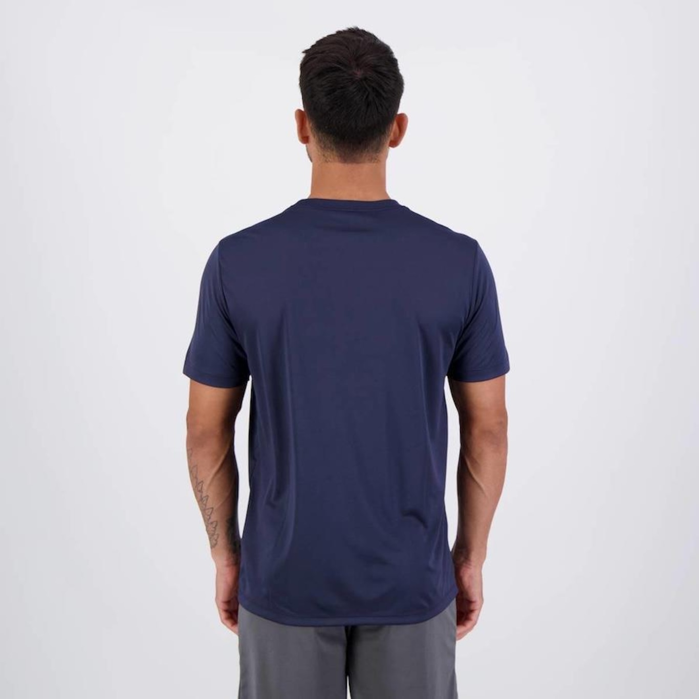 Camisa Umbro Legacy - Masculina - Foto 4