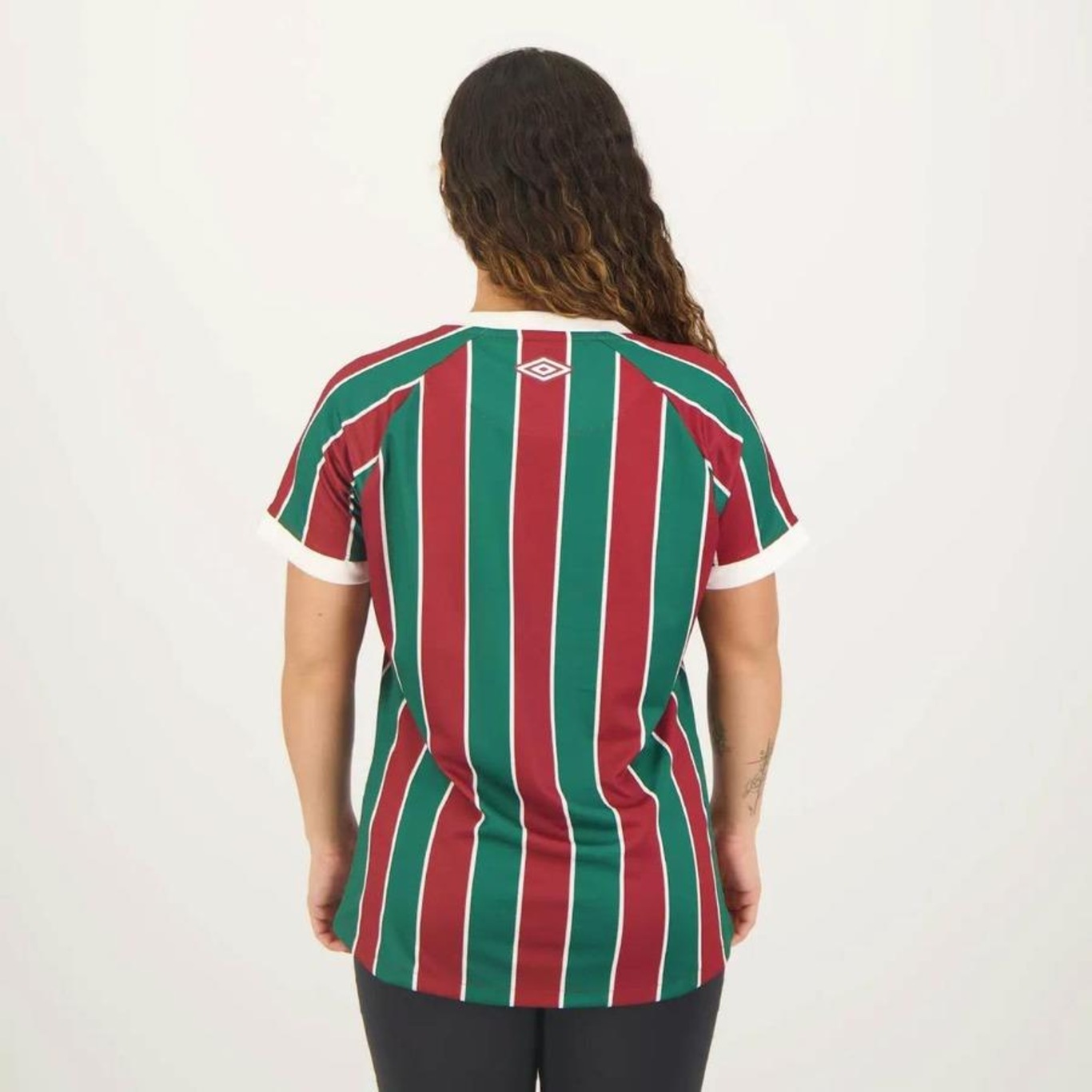 Kit Camisa do Fluminense I 2023 Umbro - Feminina + Camisa Fluminense Prank - Feminina - Foto 5