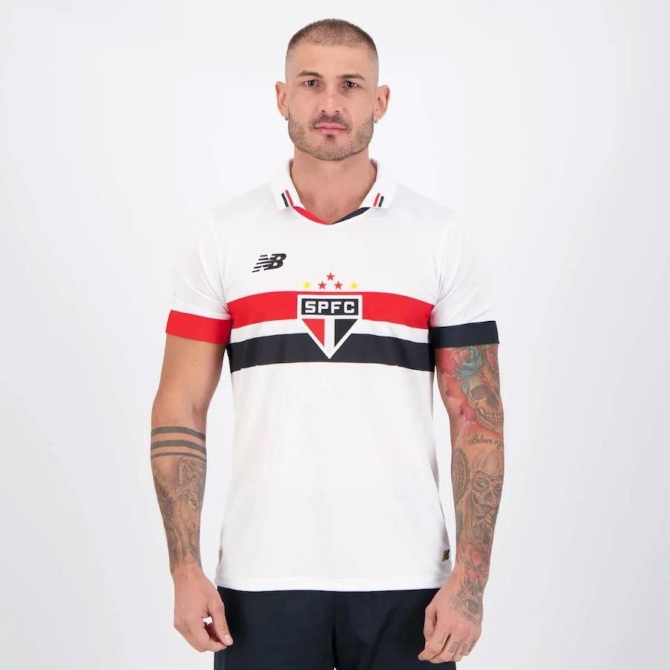 Kit Camisa do São Paulo I 2024 New Balance - Masculina + Camisa São Paulo Stencil - Masculina - Foto 2