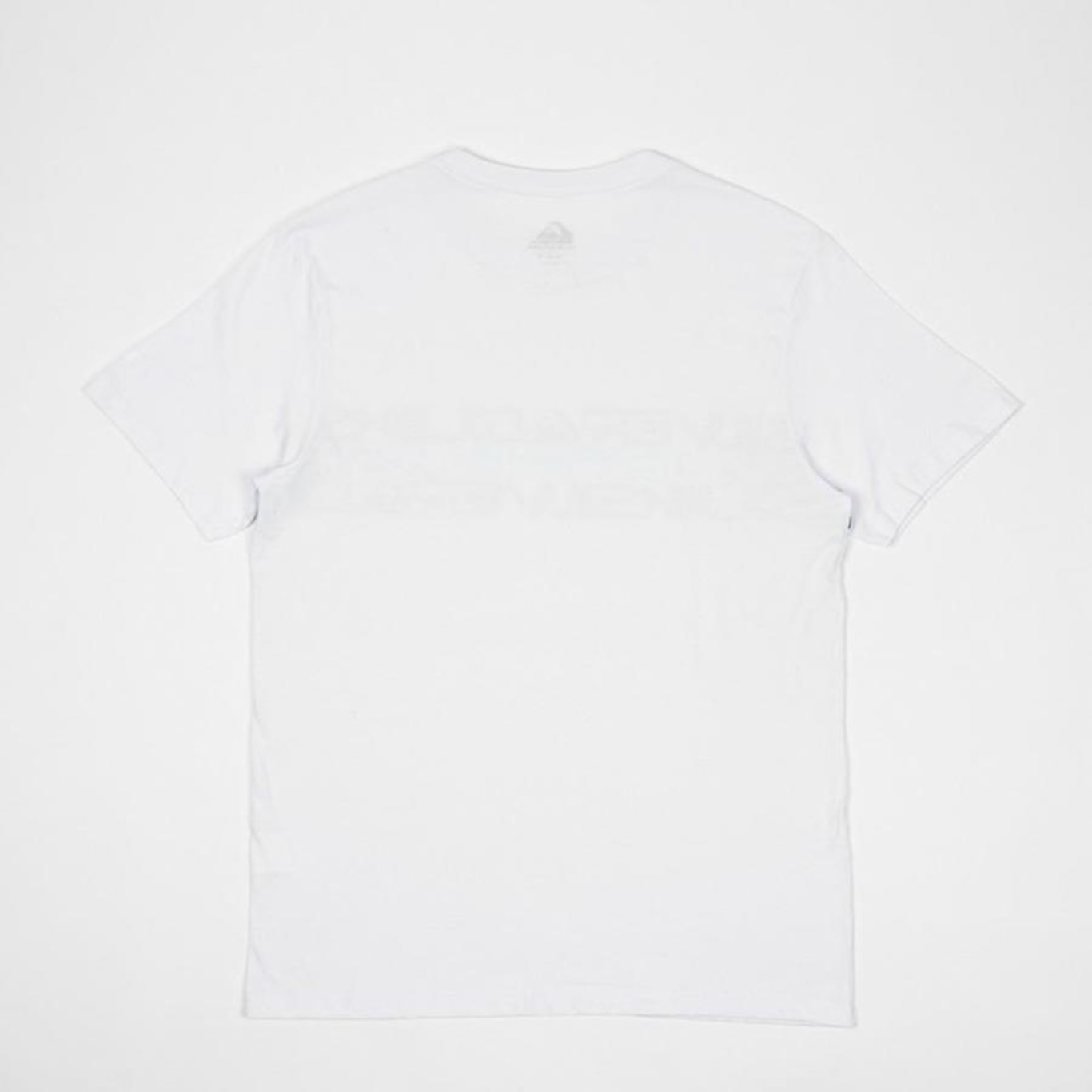 Camiseta Quiksilver Word Block - Masculina - Foto 4