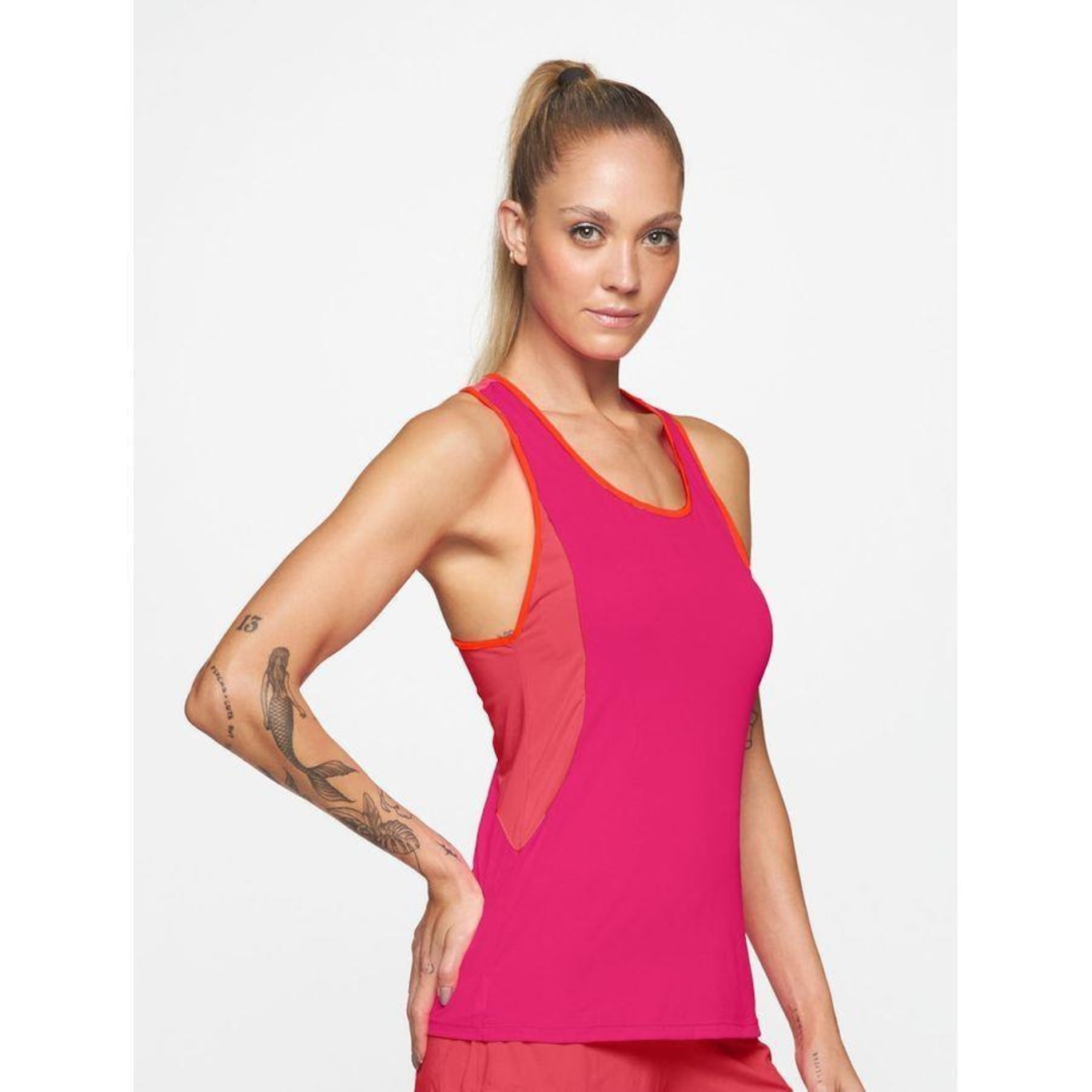 Camiseta Regata BodyForsure Lisa Beach Tennis - Feminina - Foto 4