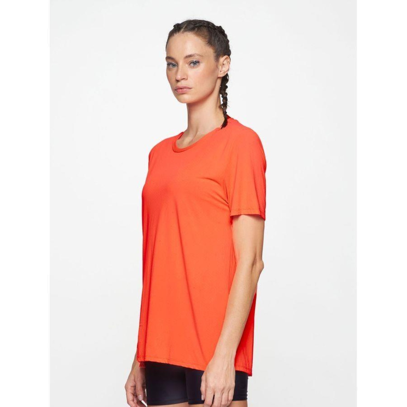 Camiseta Bodyforsure Oversized Essentials - Feminina - Foto 4