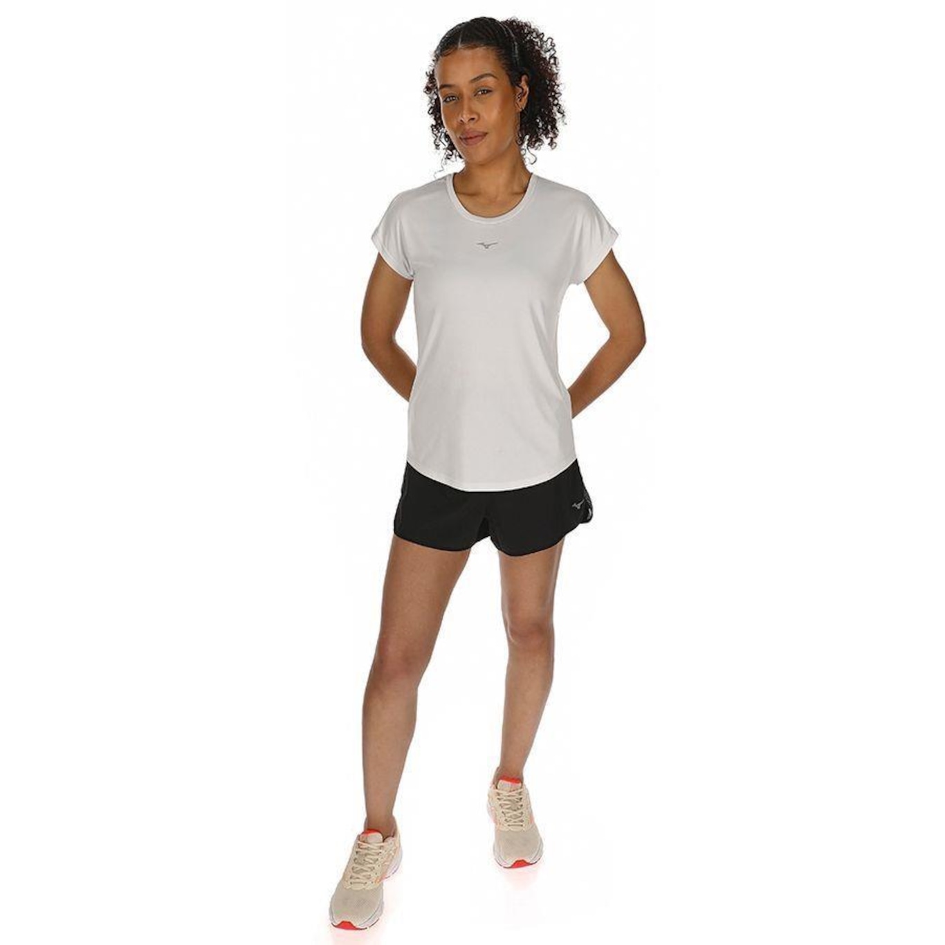 Camiseta Mizuno Spark New - Feminina - Foto 2