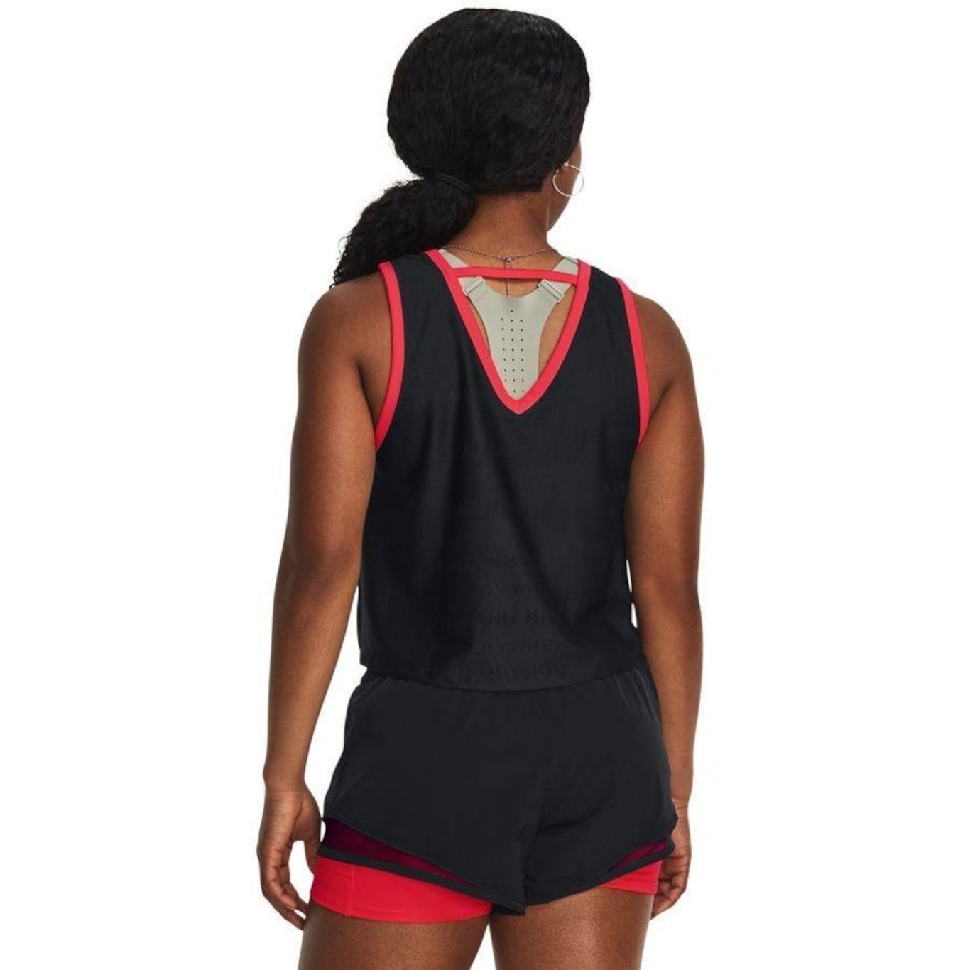 Camiseta Regata de Treino Under Armour Run Everywhere - Feminina - Foto 2