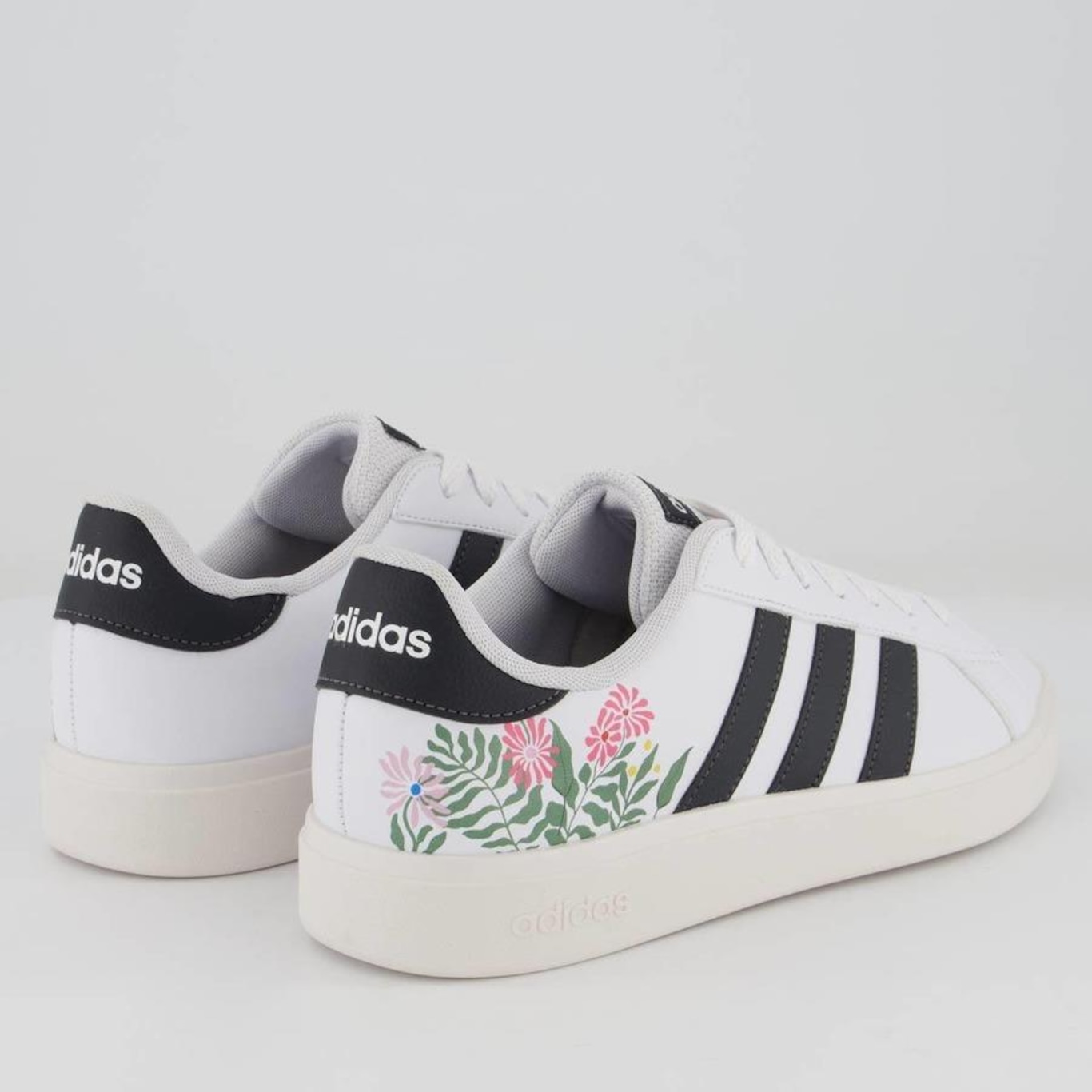 Tênis adidas Grand Court Flower 2.0 - Feminino - Foto 3