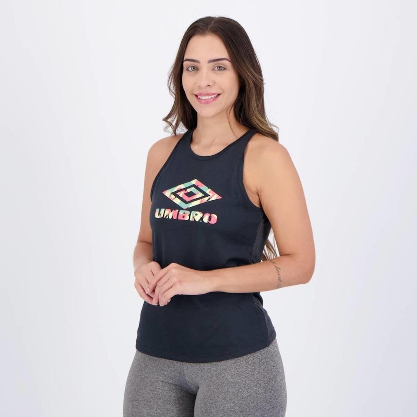 Camiseta Regata Umbro Diamond Beach - Feminina - Foto 3