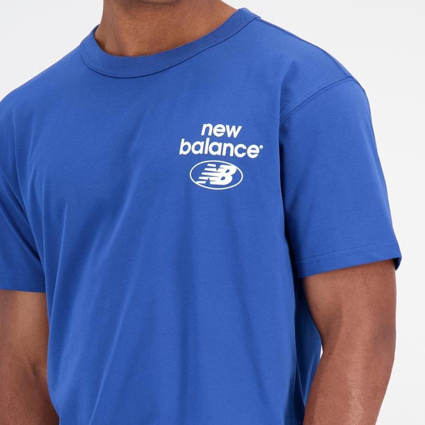 Camiseta New Balance Essentials Logo - Masculina - Foto 4