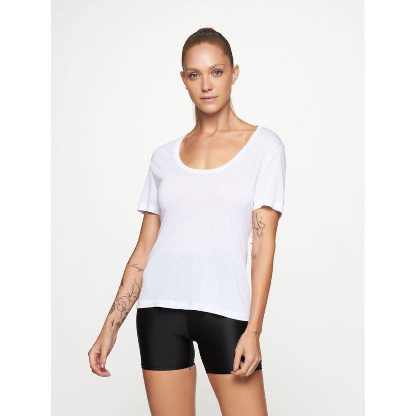 Camiseta Bodyforsure Lisa Lifestyle - Feminina - Foto 1