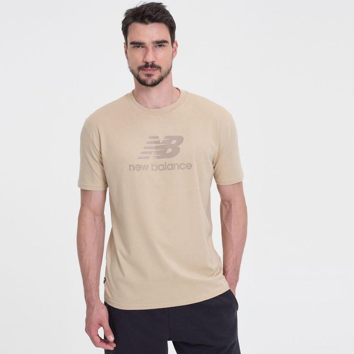 Camiseta New Balance Essentials Basic - Masculina - Foto 1