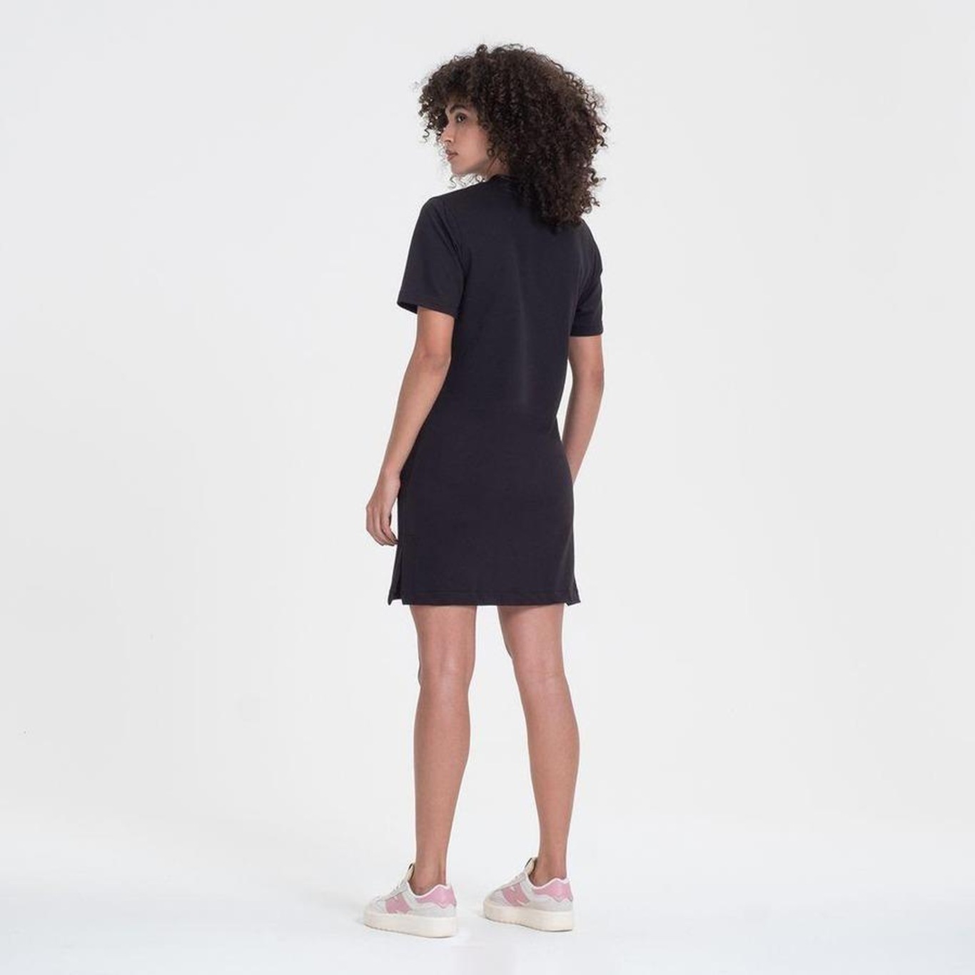 Vestido New Balance Essentials Basic - Feminino - Foto 3