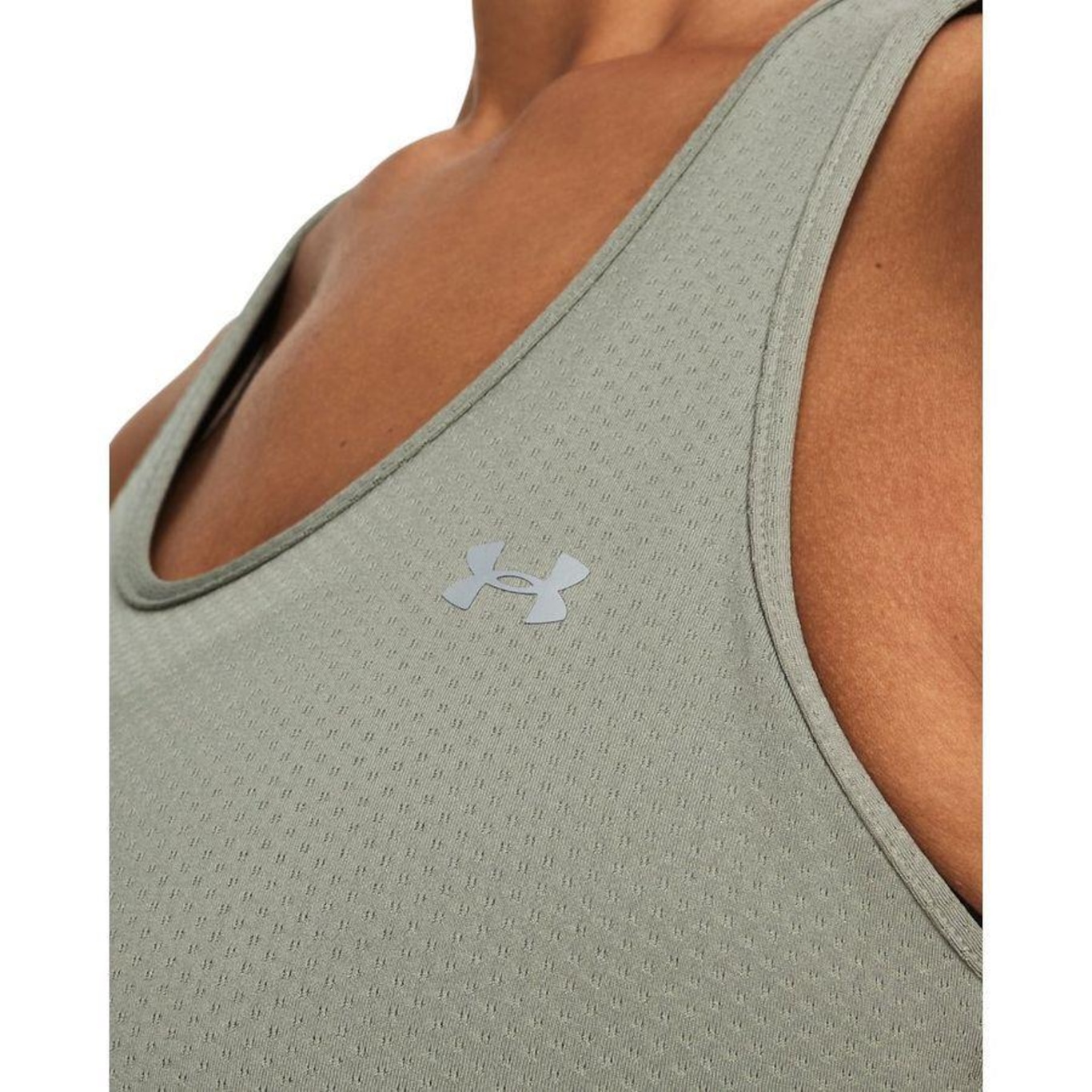 Camiseta Regata de Treino Under Armour Hg Racer - Feminina - Foto 3