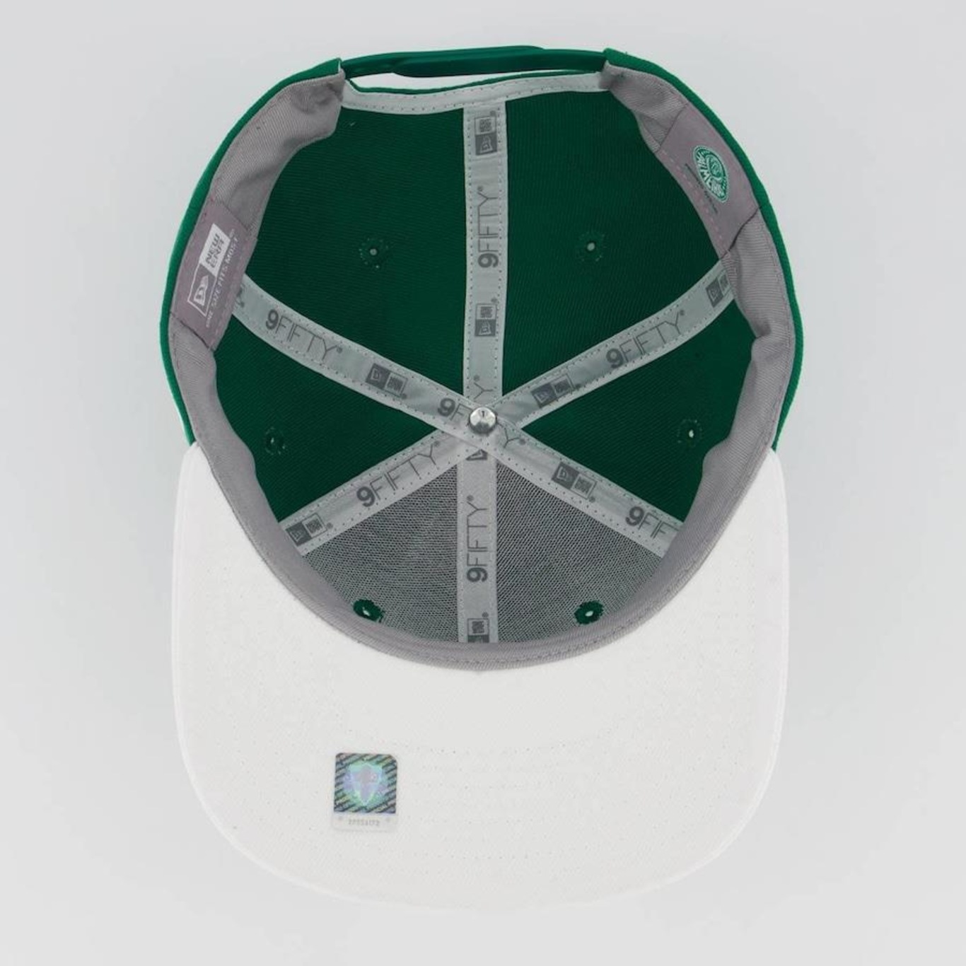 Boné Aba Reta New Era Palmeiras Escudo - Snapback - Adulto - Foto 4