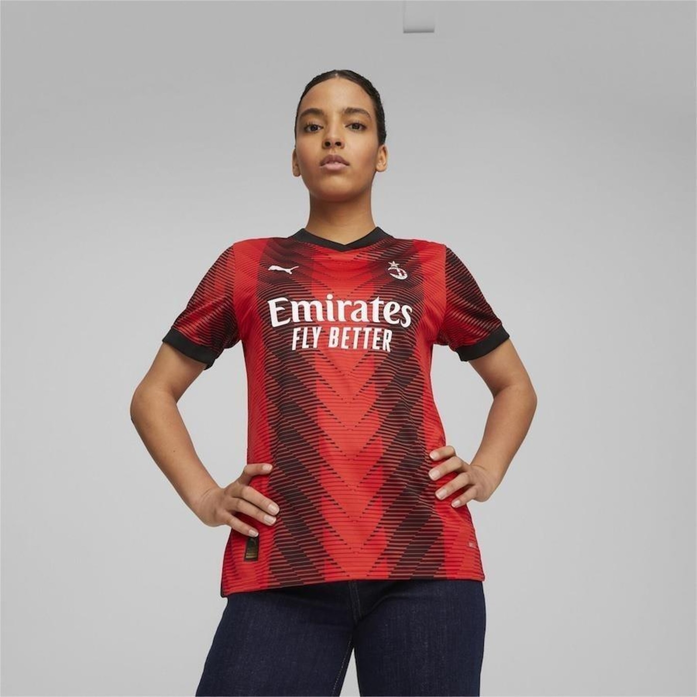 Camisa Ac Milan 23/24 Home Puma - Feminina - Foto 5