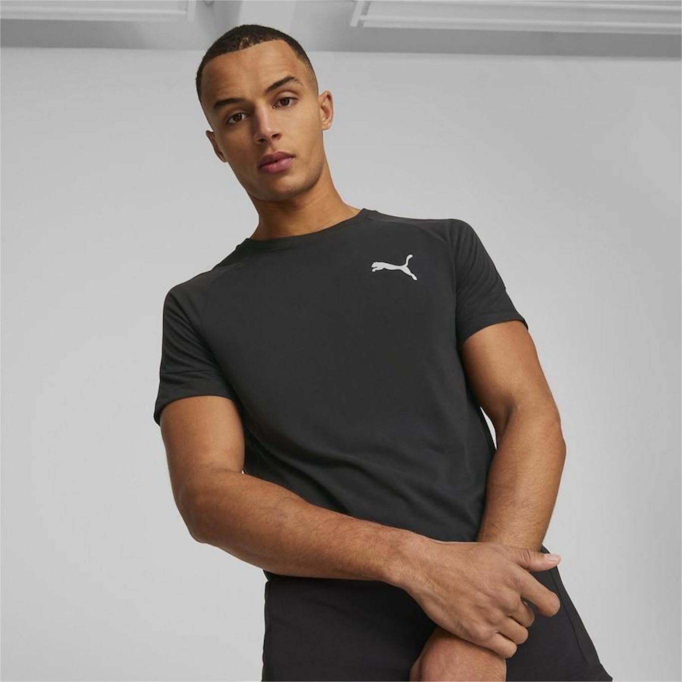 Camiseta Puma Evostripe - Masculina - Foto 5