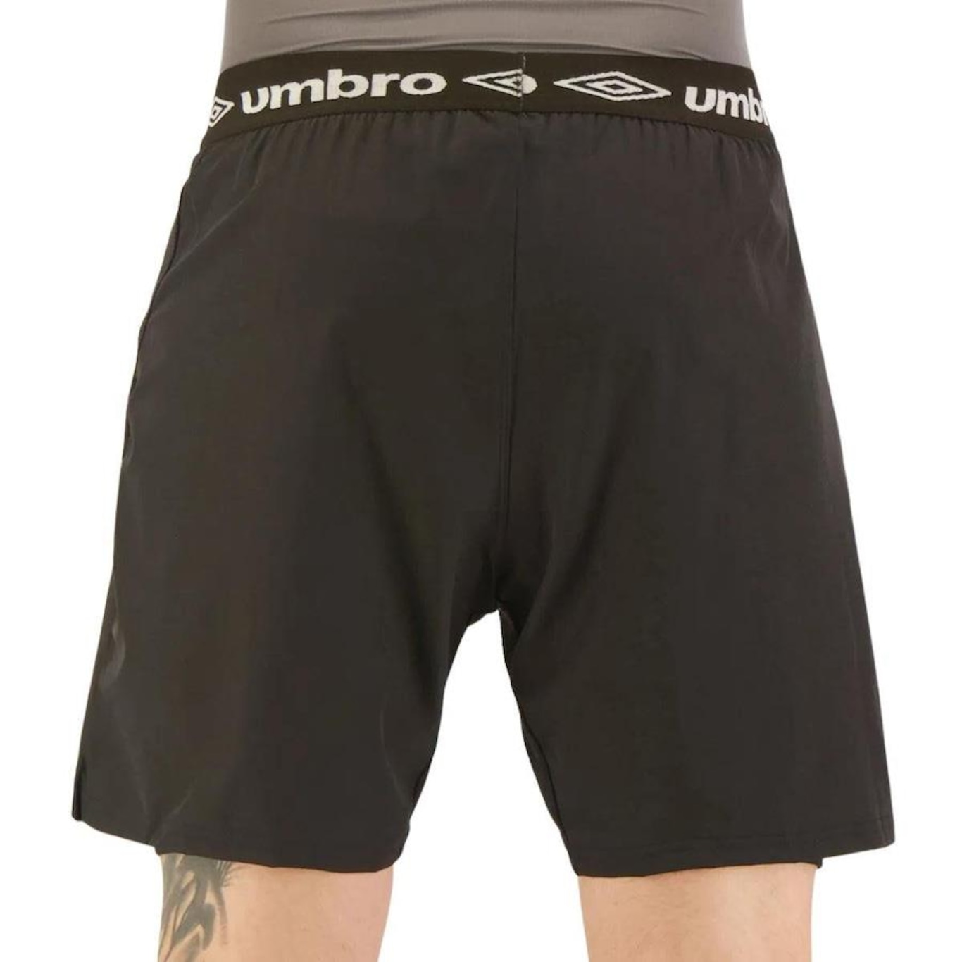 Bermuda Masculina Esportiva Umbro Diamond Elite - Foto 4