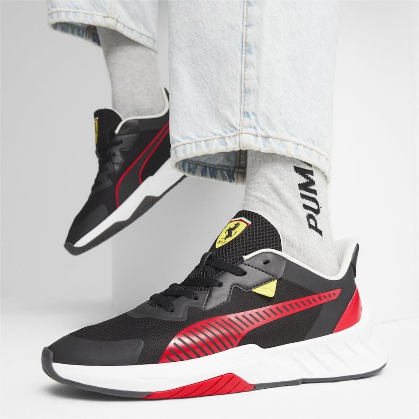 Tênis Puma Maco Sl 2.0 Scuderia Ferrari - Masculino - Foto 2