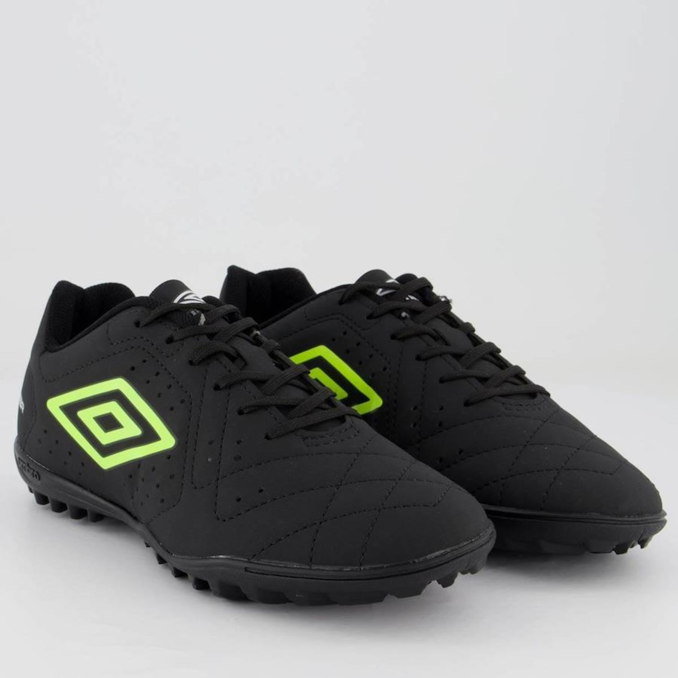 Chuteira Society Umbro Neo Striker - Adulto - Foto 2