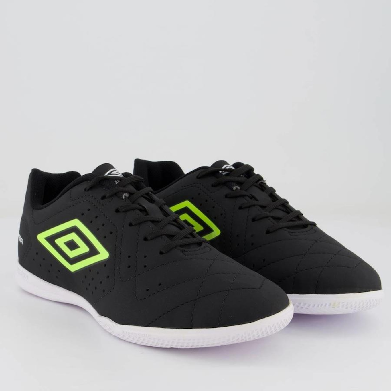 Chuteira Futsal Umbro Neo Striker - Adulto - Foto 2