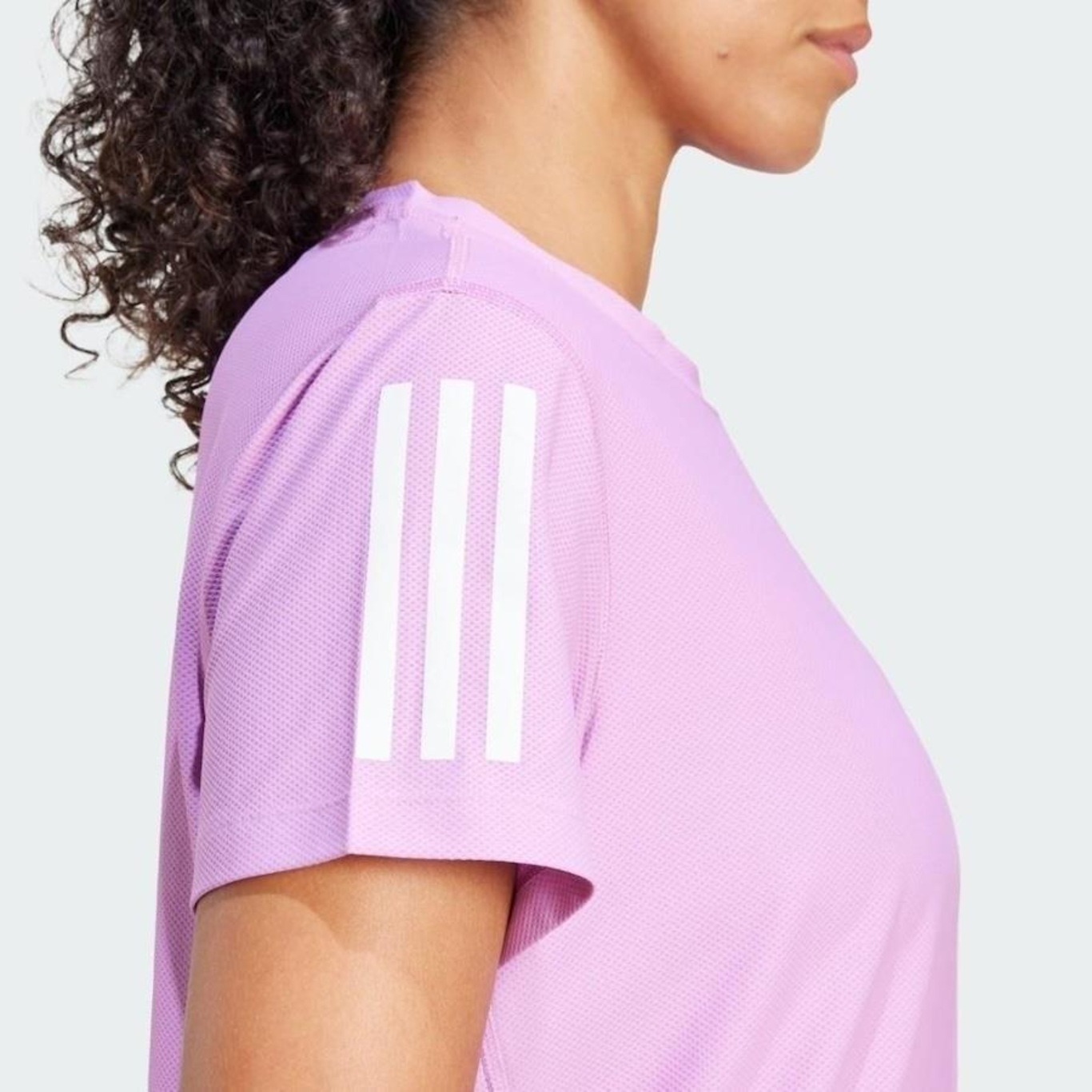 Camiseta adidas Own The Run Base - Feminina - Foto 5