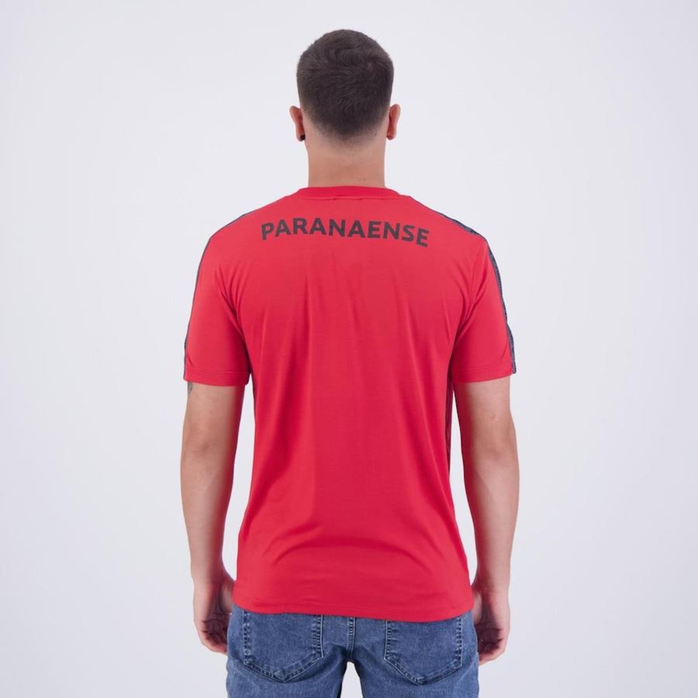 Camisa do Athletico Paranaense Concentração 2022 Umbro - Masculina - Foto 4