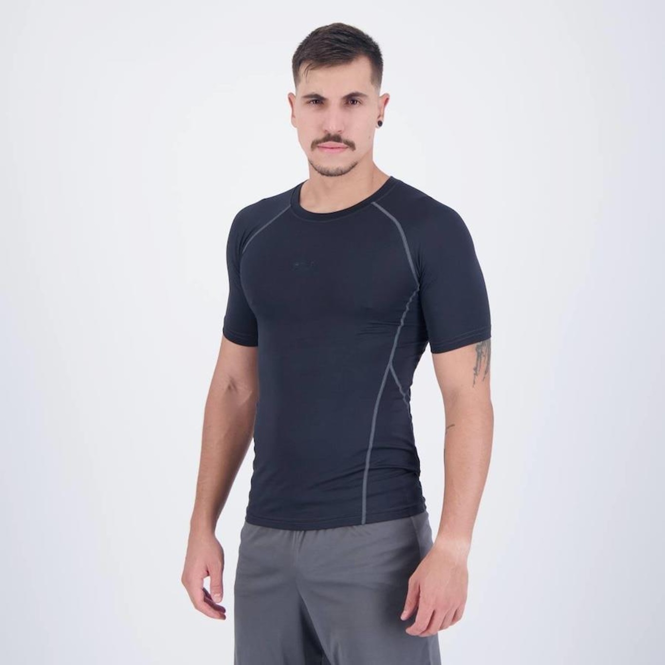 Camiseta Fila Compress Skin - Masculina - Foto 3