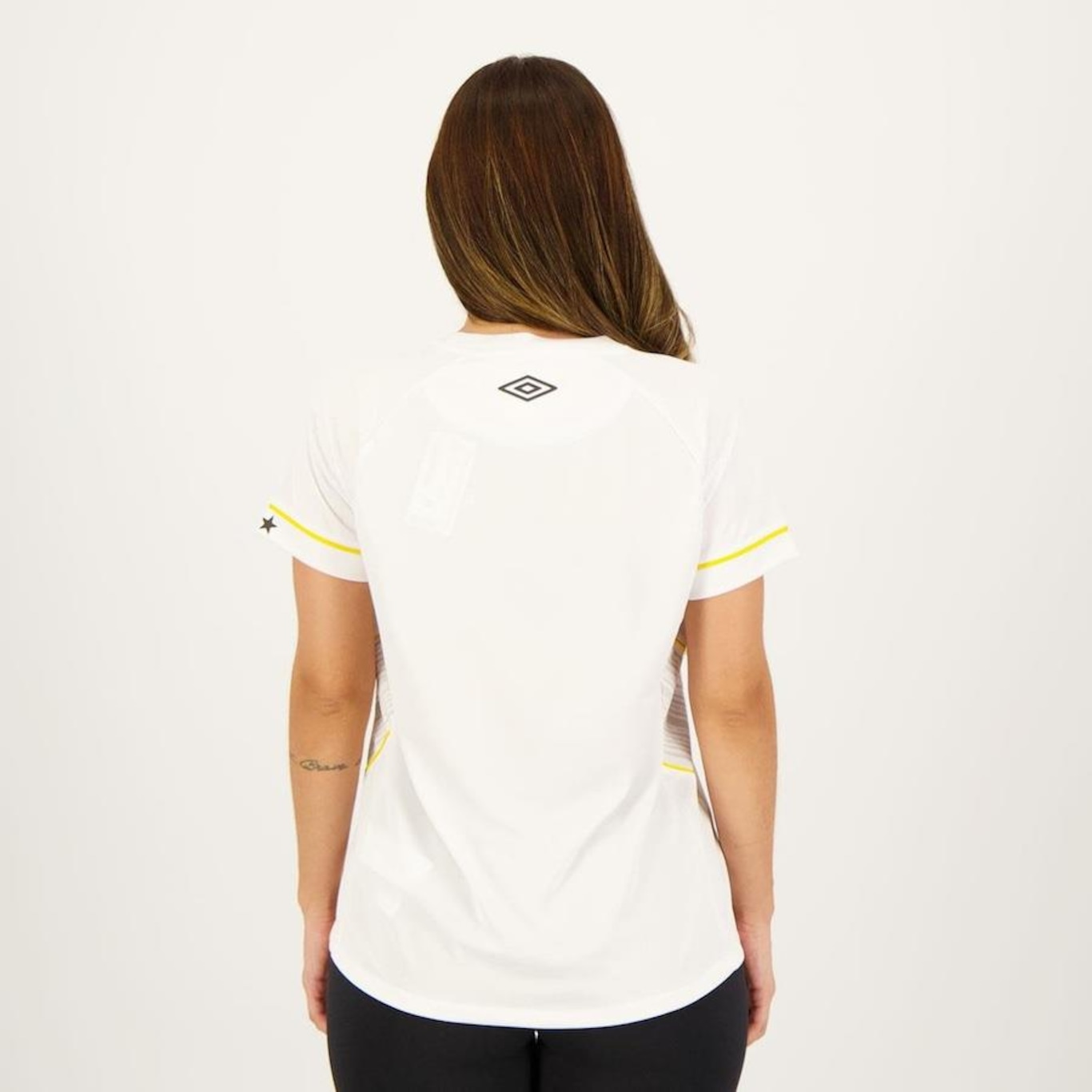 Camisa do Santos I 2023 Umbro - Feminina - Foto 4