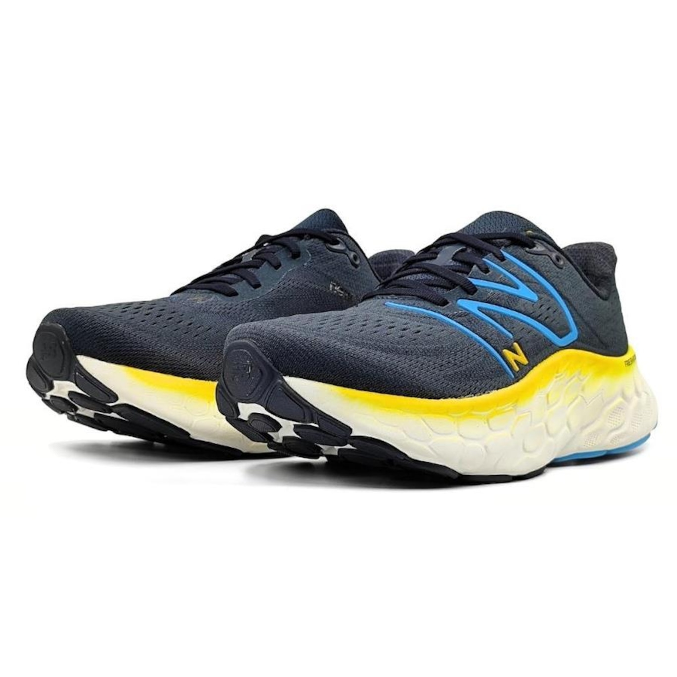 Tênis New Balance Fresh Foam X More V4 - Masculino - Foto 3