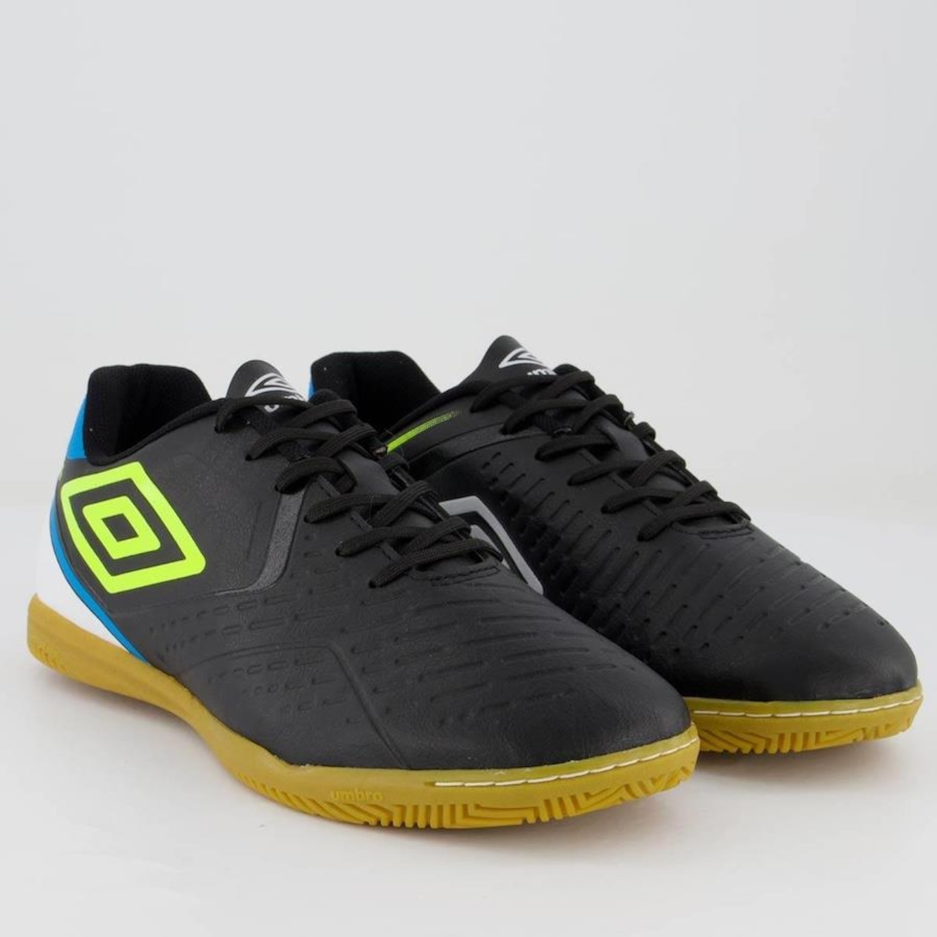 Chuteira Futsal Umbro Score - Adulto - Foto 2