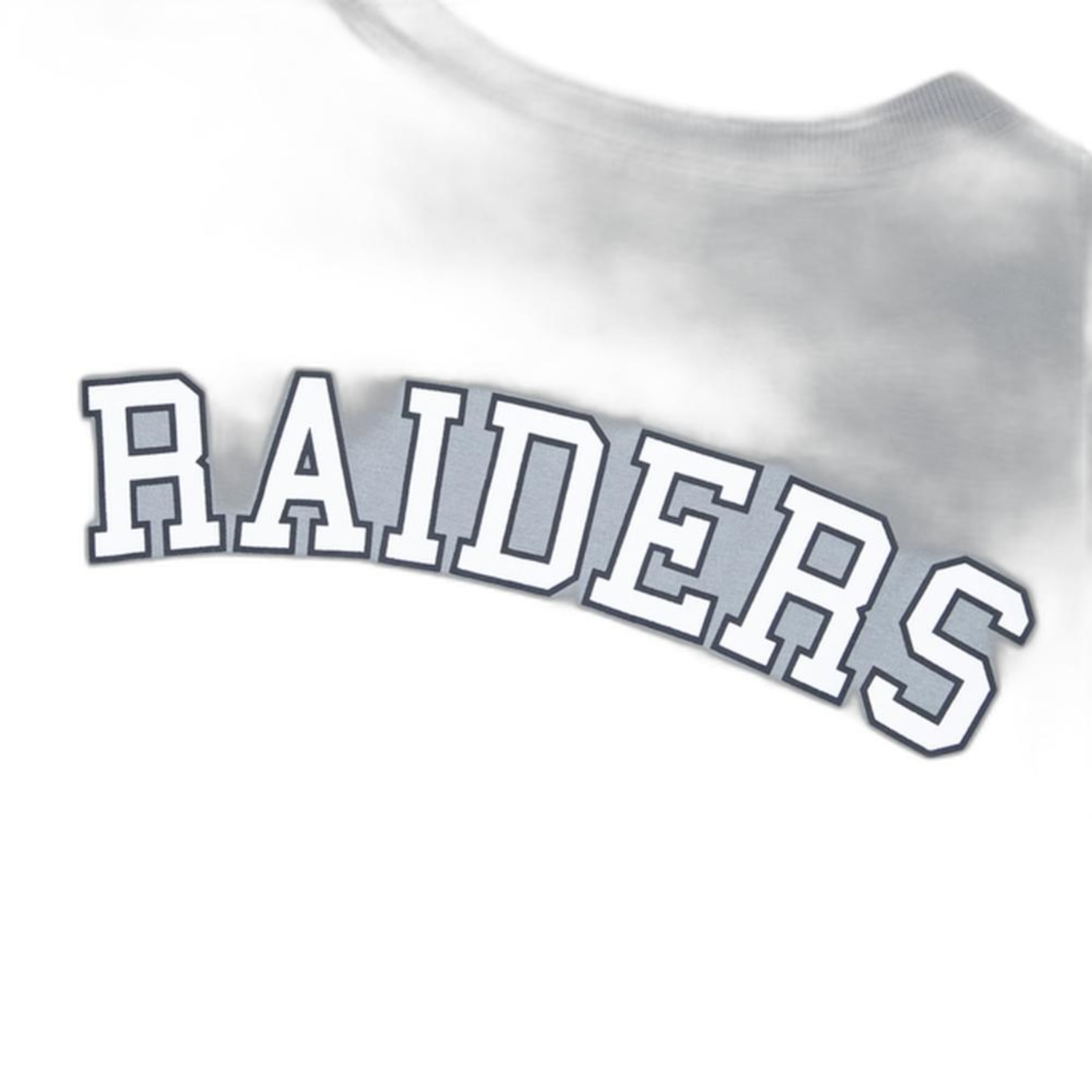 Camiseta New Era Regular Las Vegas Raiders Club House - Masculina - Foto 4