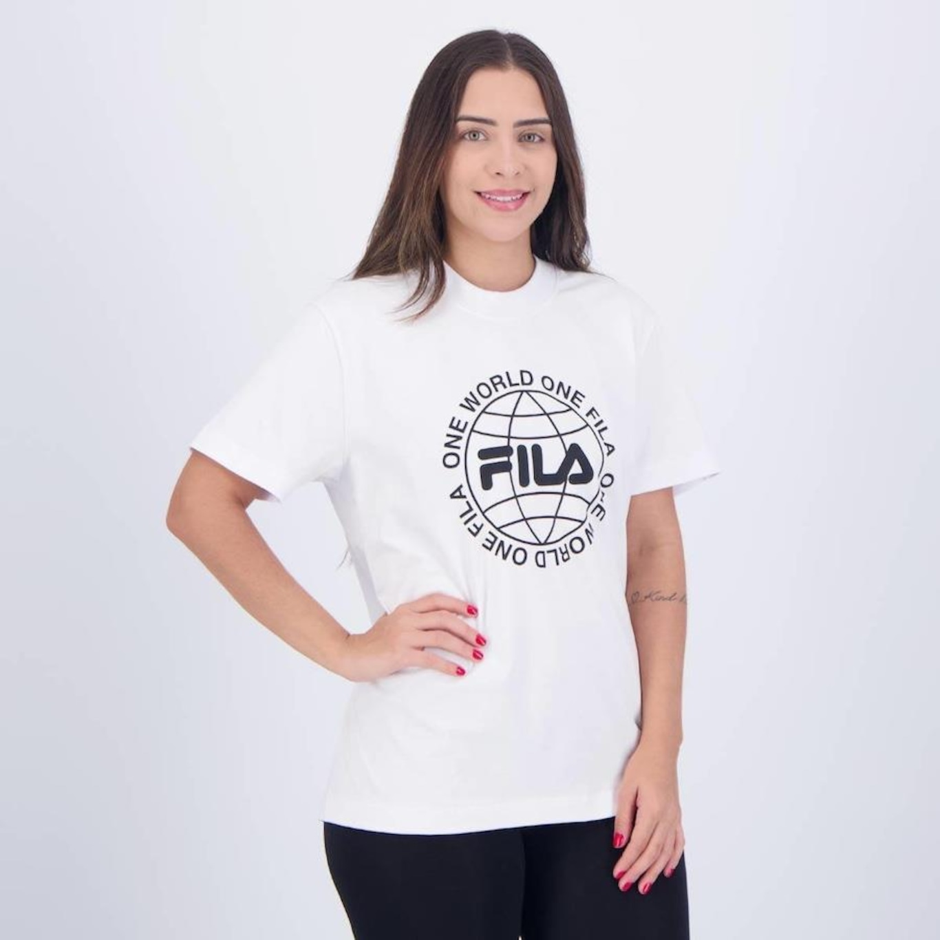 Camiseta Fila One World - Feminina - Foto 2