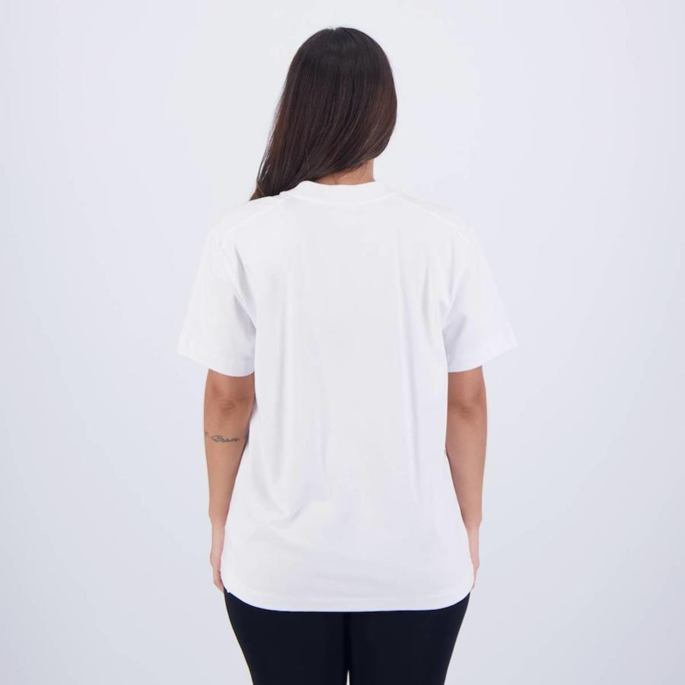 Camiseta Fila One World - Feminina - Foto 4