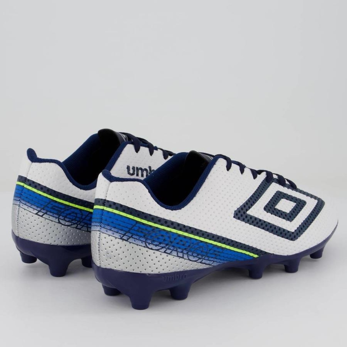 Chuteira de Campo Umbro Force - Adulto - Foto 3