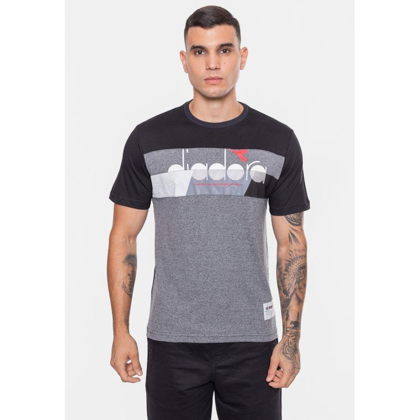 Camiseta Diadora Fillet - Masculina - Foto 1