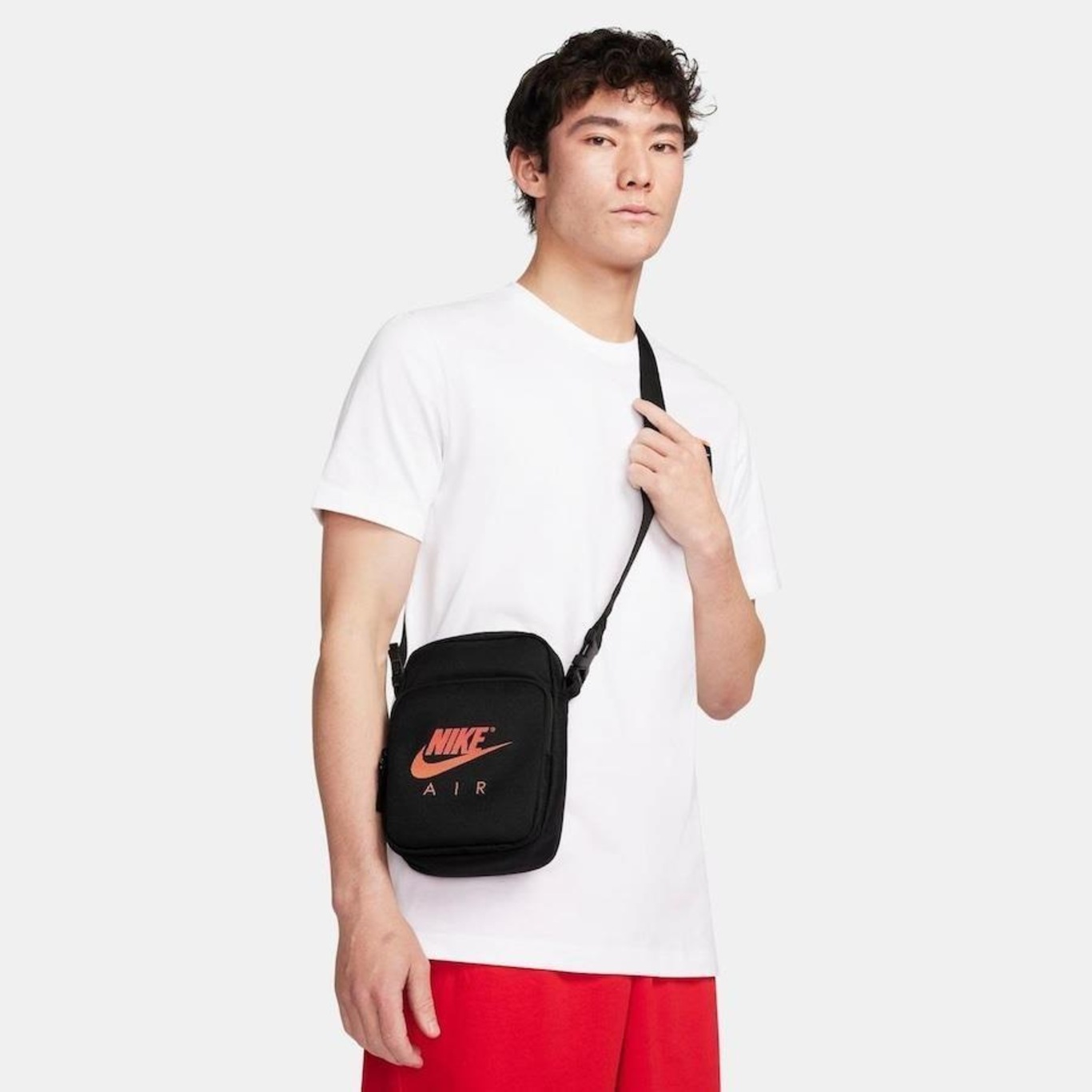 Bolsa Transversal Nike Heritage - Foto 1