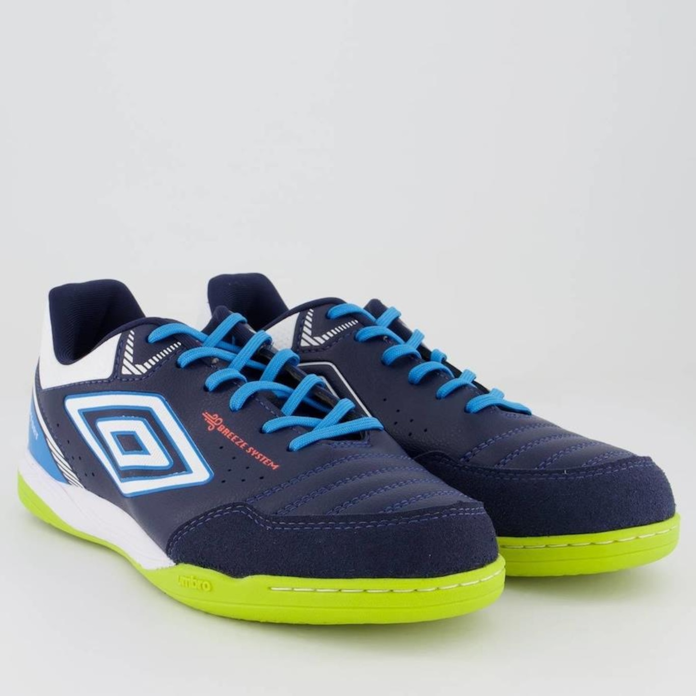 Chuteira de Futsal Umbro X - Adulto - Foto 2