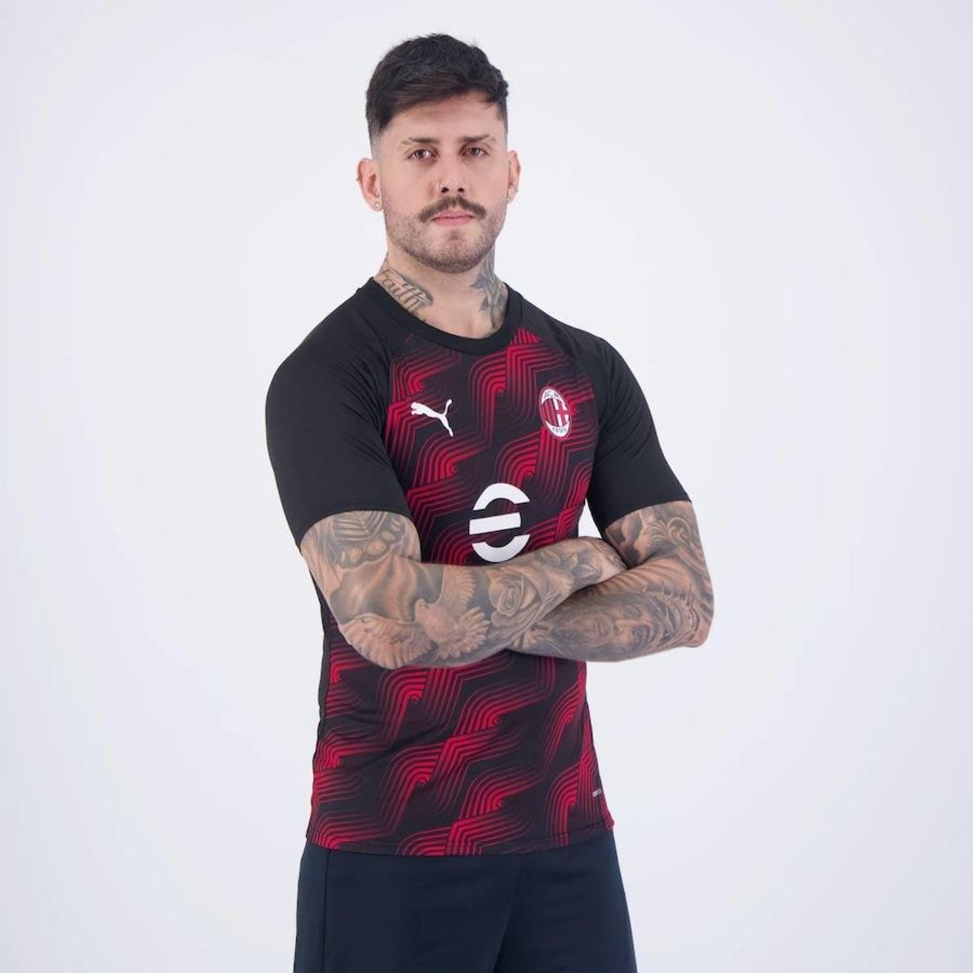 Camisa Puma Milan Pré Jogo 2025 Puma - Masculina - Foto 2