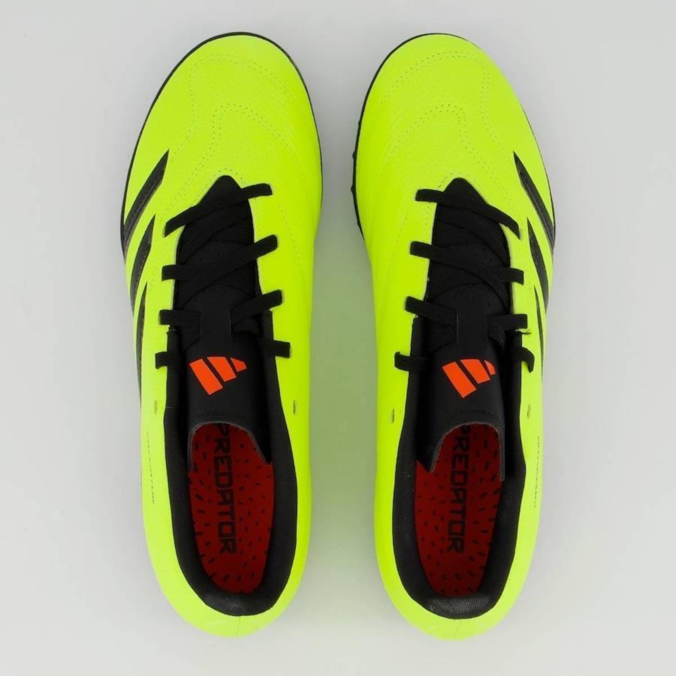 Chuteira Society adidas Predator 24 Club - Adulto - Foto 4