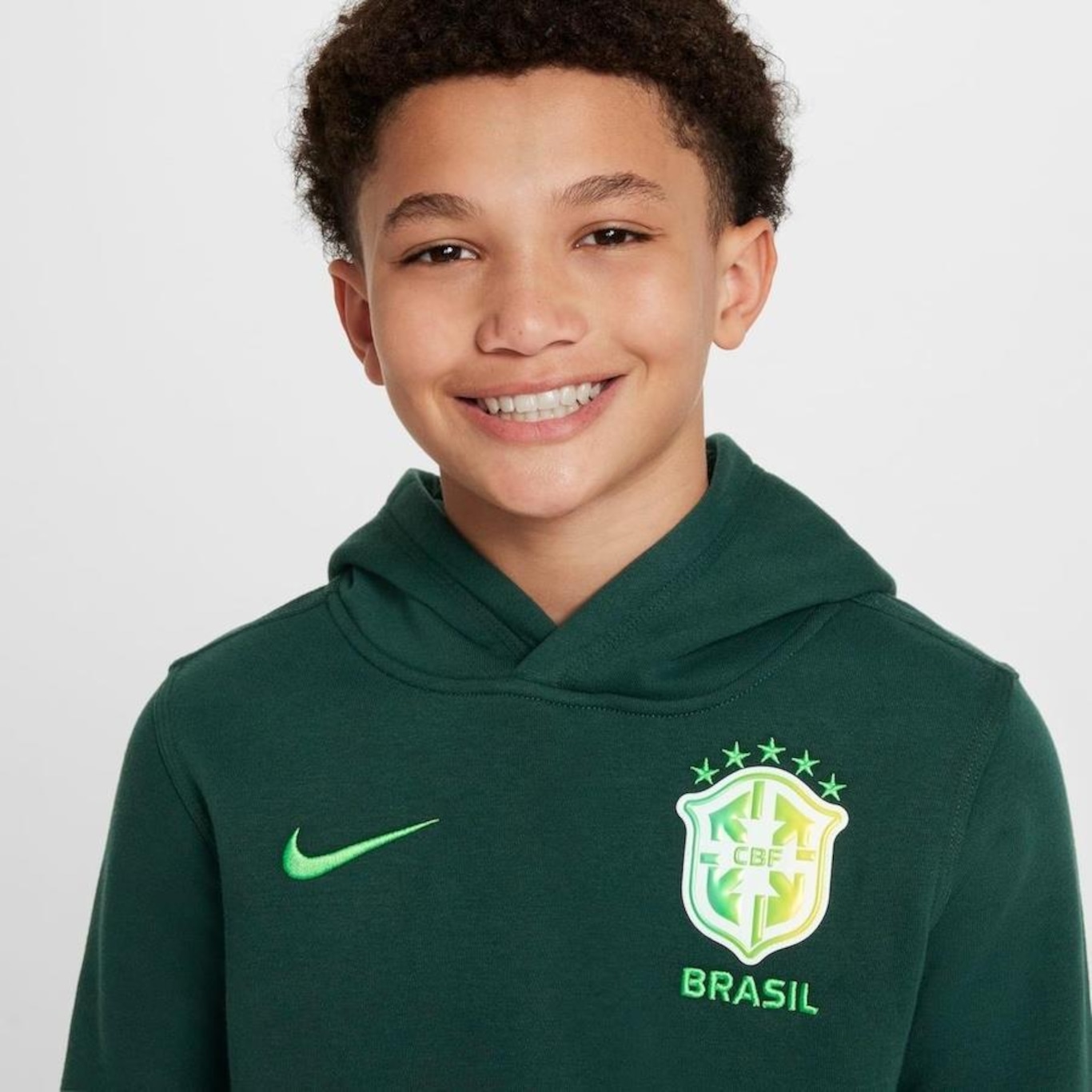 Blusão com Capuz Nike Sportswear Brasil Club - Infantil - Foto 3