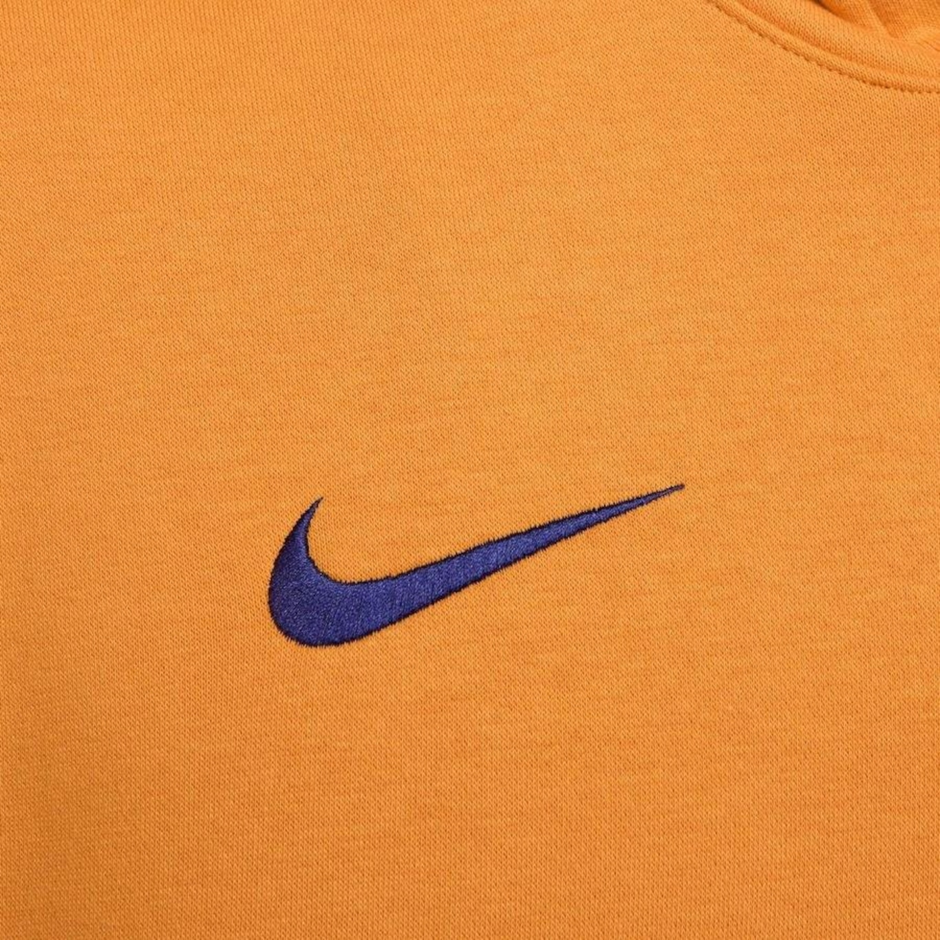 Blusão com Capuz Nike Sportswear Brasil Club - Masculino - Foto 4