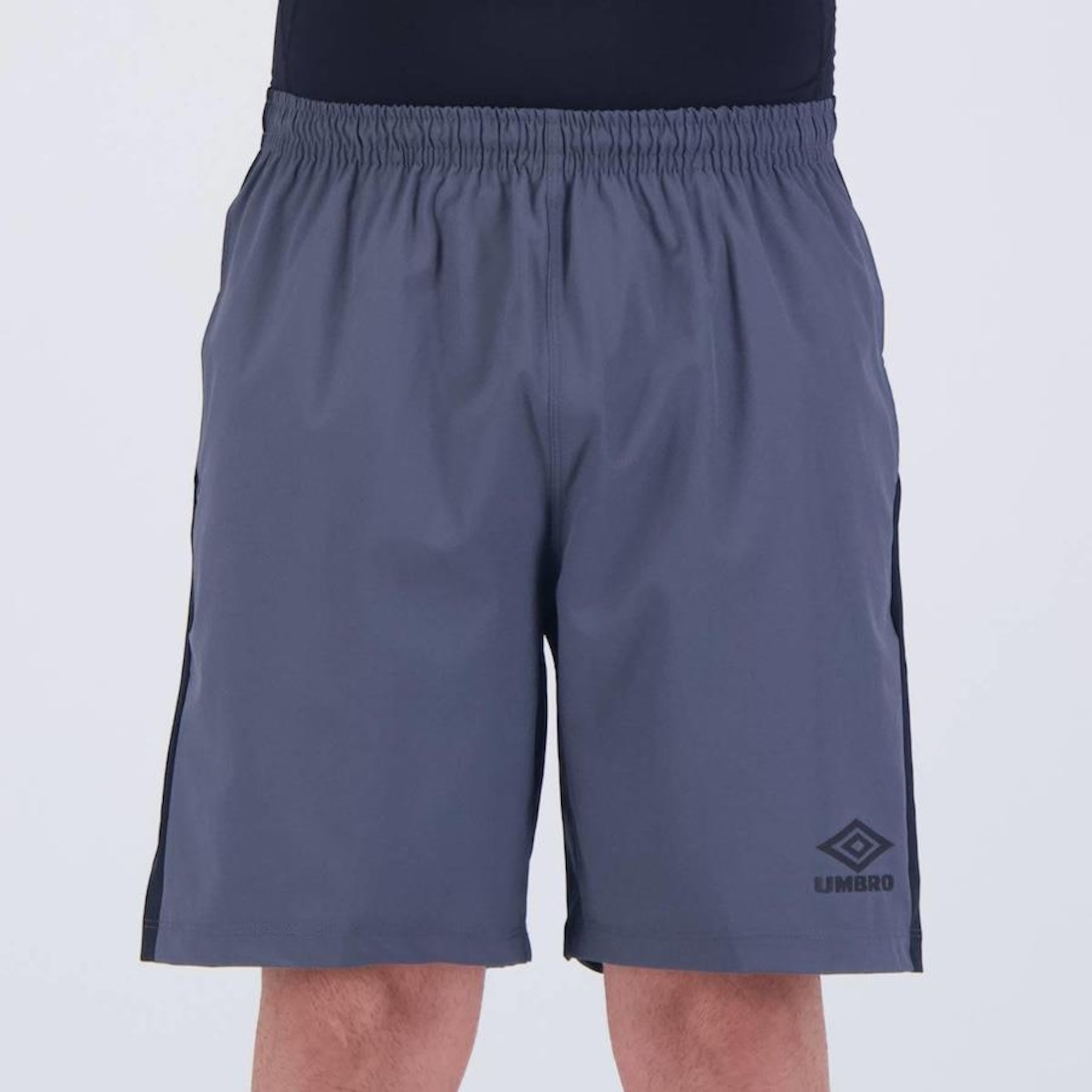 Bermuda Umbro Half Line Club - Masculina - Foto 1