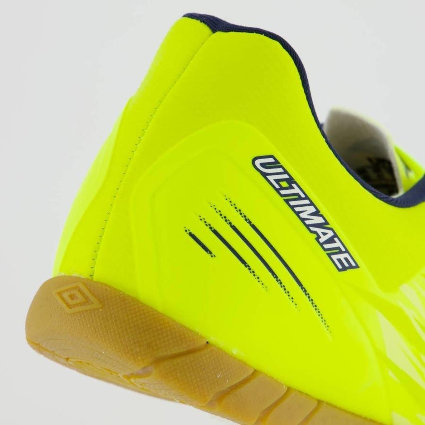 Chuteira Futsal Umbro Ultimate - Adulto - Foto 6