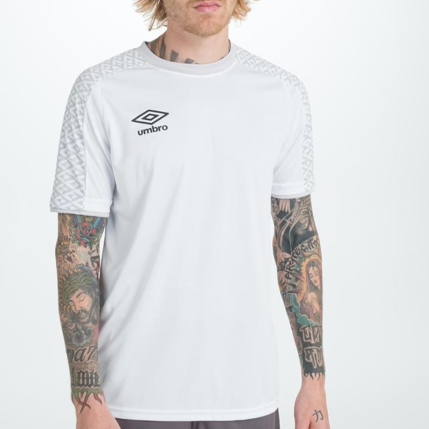 Camiseta Umbro Pro 5 - Masculina - Foto 2