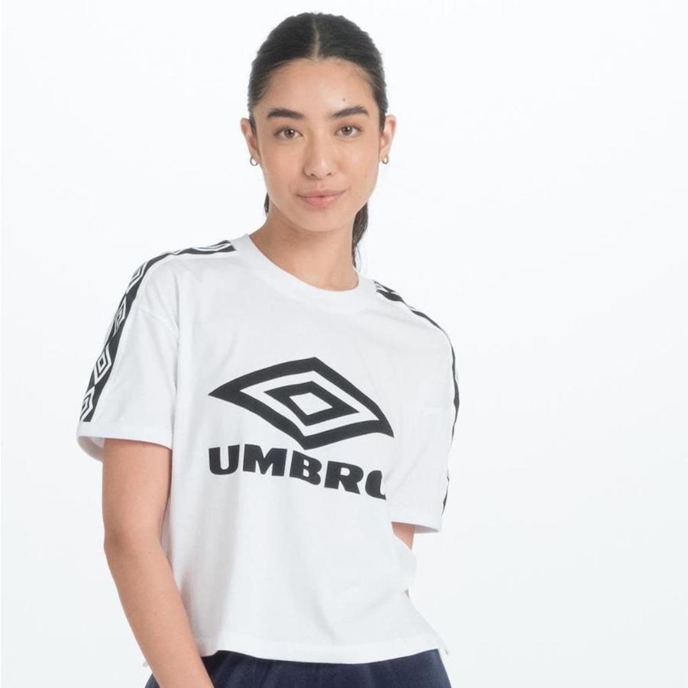 Camiseta Umbro Traditional Diamond Large - Feminina - Foto 1