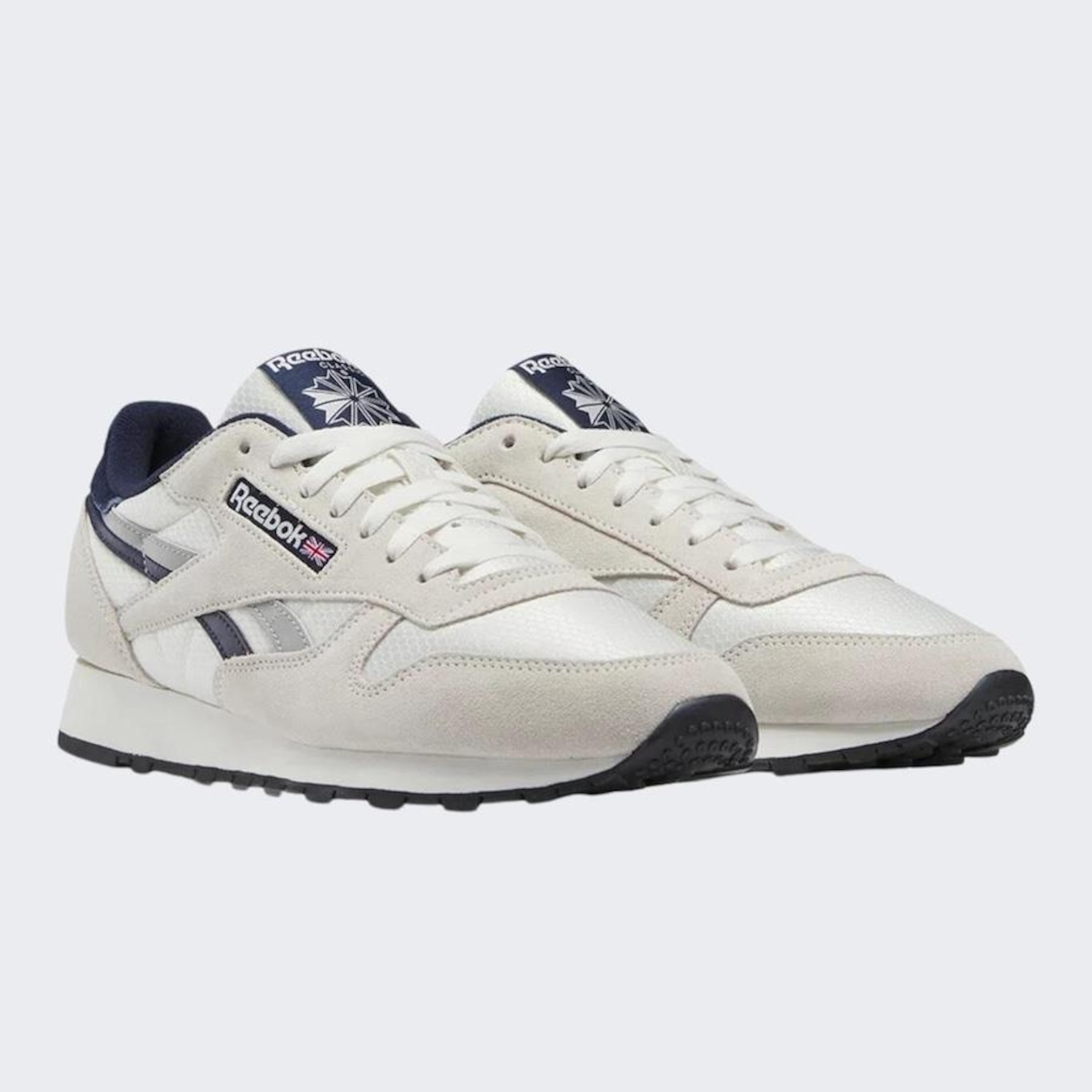 Tenis Reebok Classic - Masculino - Foto 2