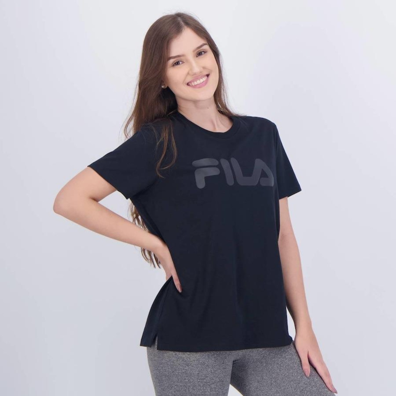 Camiseta Fila Letter Premium II - Feminina - Foto 2