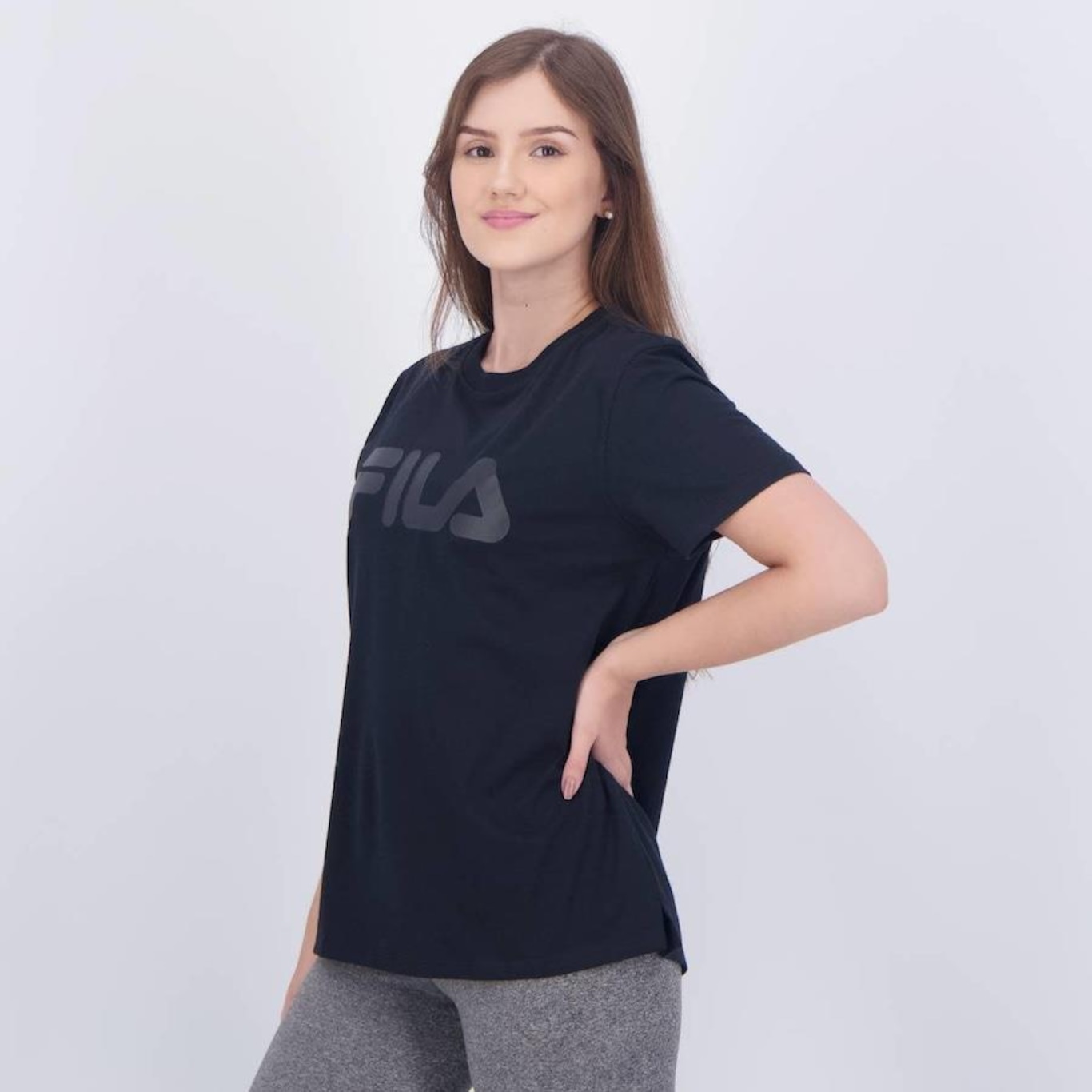 Camiseta Fila Letter Premium II - Feminina - Foto 3